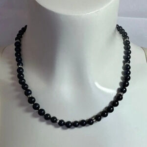 Danbury Mint 925 Sterling Midnight Spell Black Pearl Necklace, Hand Knotted